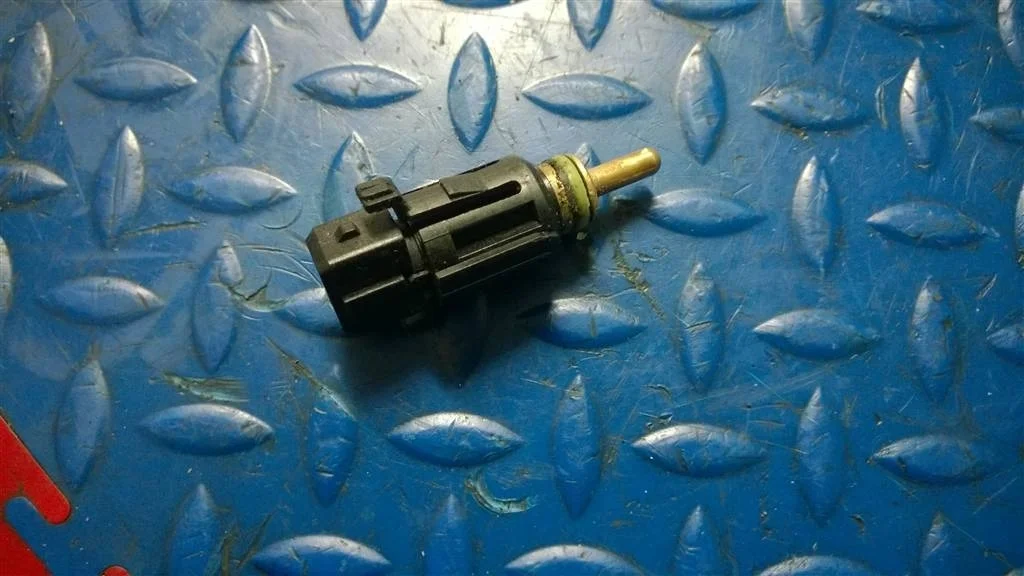 датчик температуры BMW 5-серия E60/E61