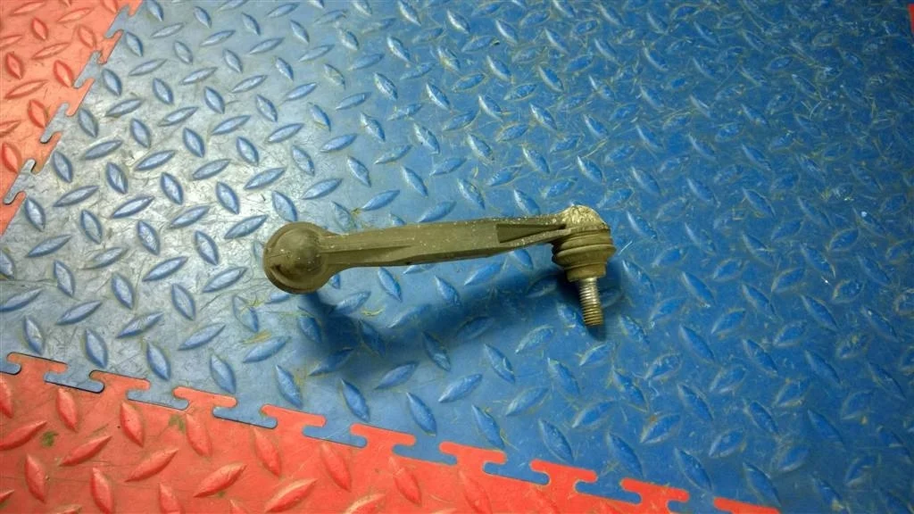 стойка заднего стабилизатора BMW X1 E84  N47D20C