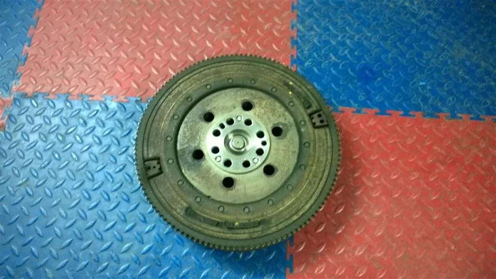 маховик BMW X3 E83  N47D20A 177лс 2.0D