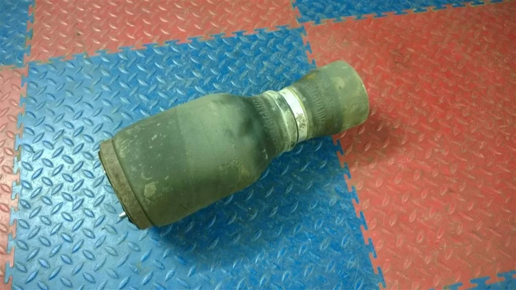 пневмобаллон BMW X5 E53  M54B30 231 лс 3.0i