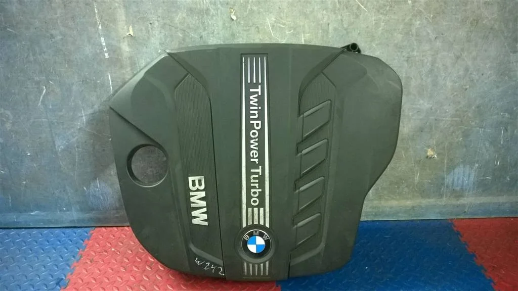 накладка декоративная двигателя BMW X3 F25  N47D20C 184 лс 2.0D