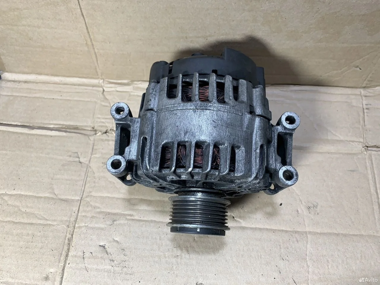 Генератор 3.2 cal audi a5 q5 06e903016s