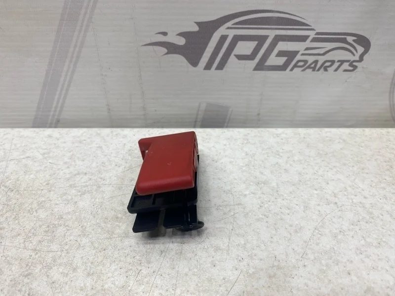 Ручка открывания капота Mercedes-benz 2014 W246