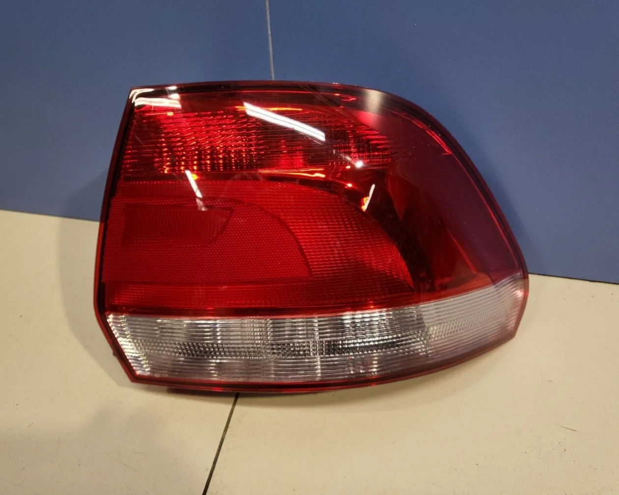 Фонарь на крыло правый для Volkswagen Polo Sedan 2011-
