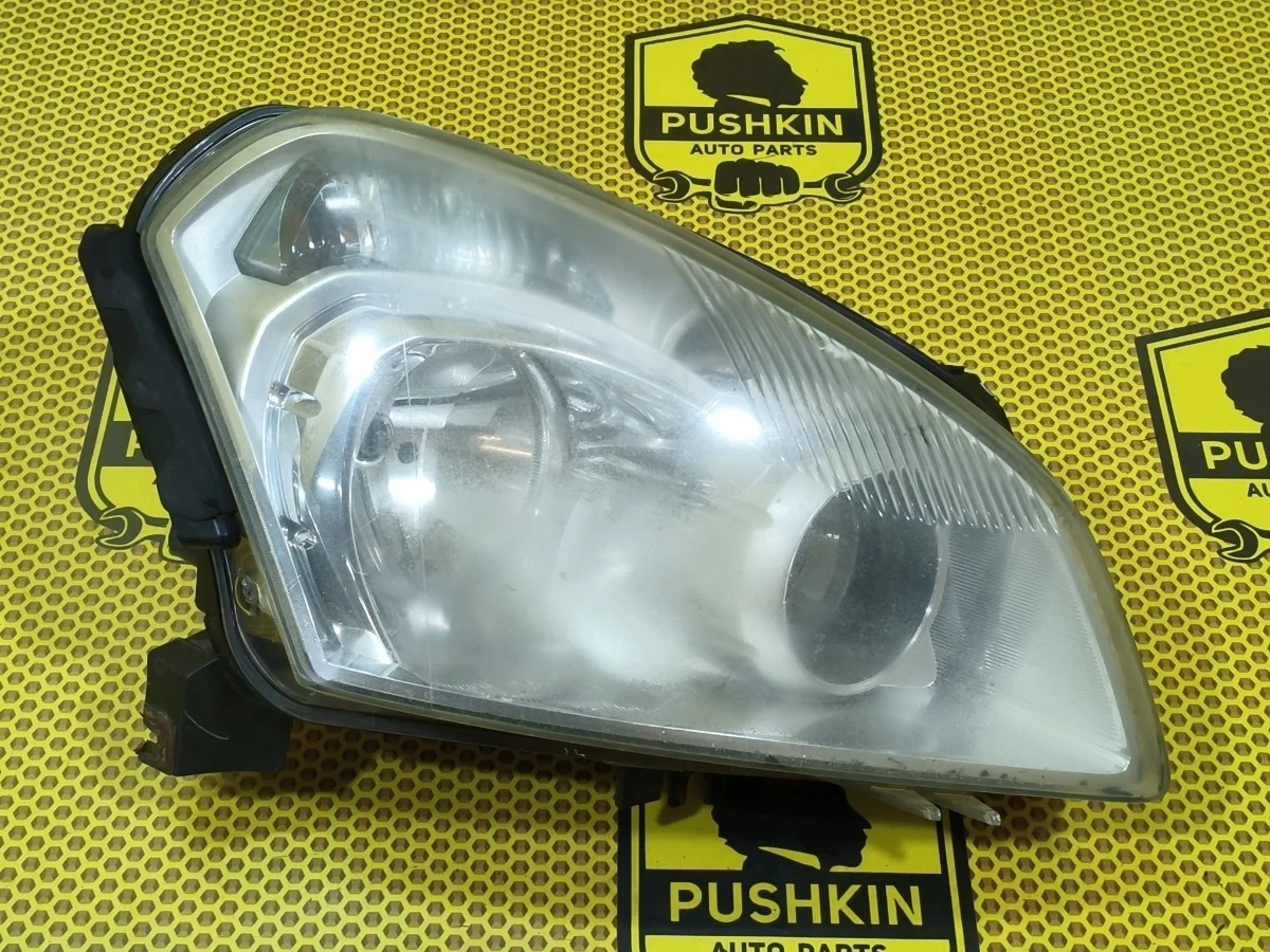 Фара Nissan Qashqai 2008 J10