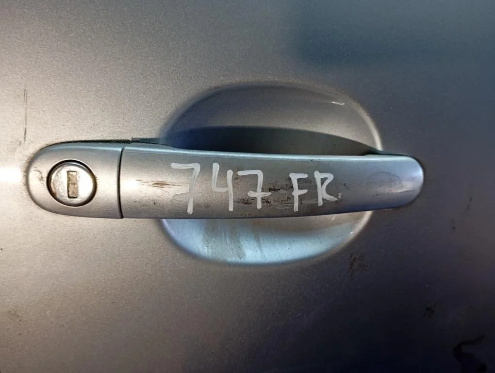 ручка двери VOLKSWAGEN BORA 1J2 -