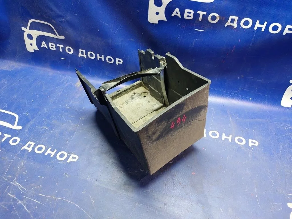 крышка аккумулятора FORD FOCUS CB8 IQDB