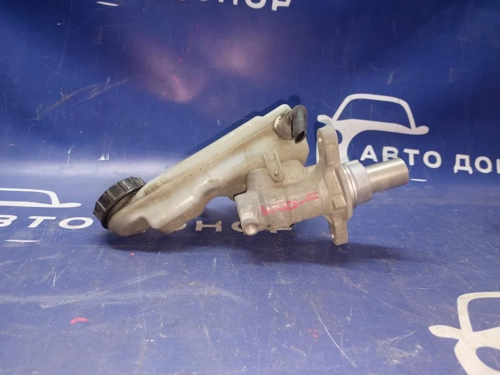 главный тормозной цилиндр FORD FOCUS CB8 IQDB