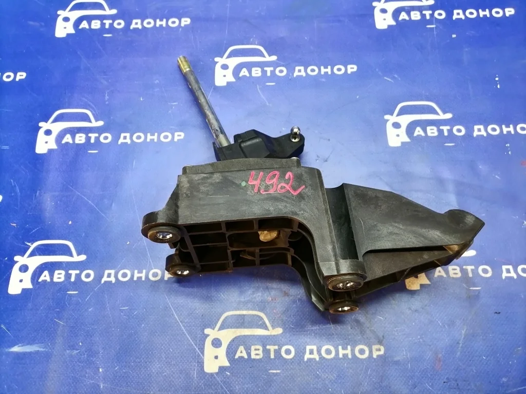 рычаг переключения кпп FORD FOCUS CB8 IQDB
