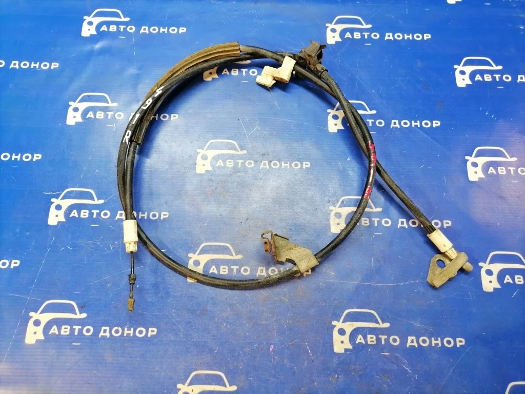 тросик ручного тормоза FORD FOCUS CB8 IQDB