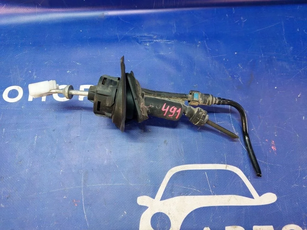 главный цилиндр сцепления FORD FOCUS CB8 IQDB