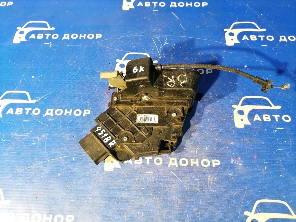 замок двери FORD FOCUS CB4 SHDC, HWDA, HWDB, SHDA, SHDB