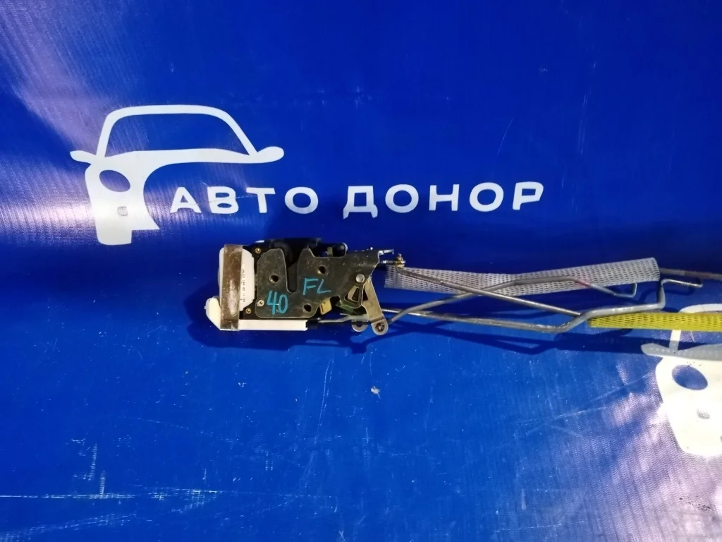 замок двери CHEVROLET TRAILBLAZER GMT360 LL8