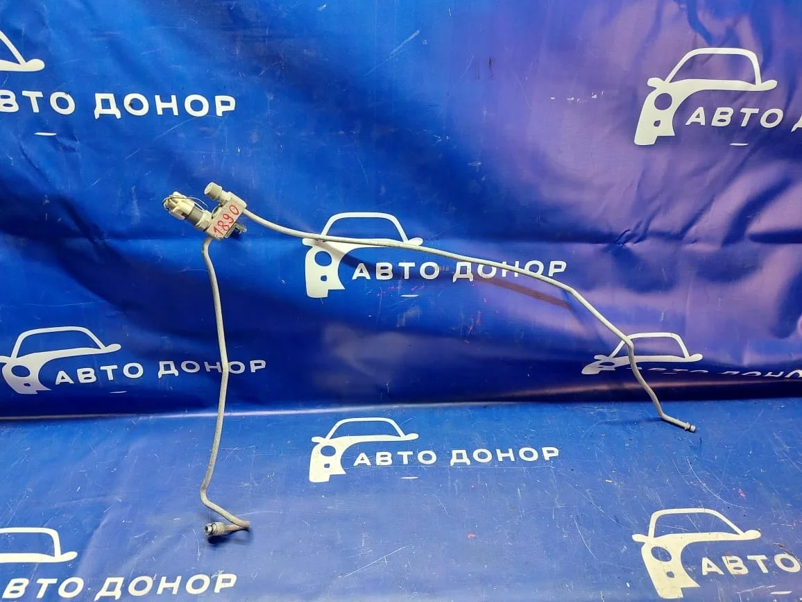 шланг кондиционера TOYOTA FUNCARGO NCP20 2NZFE