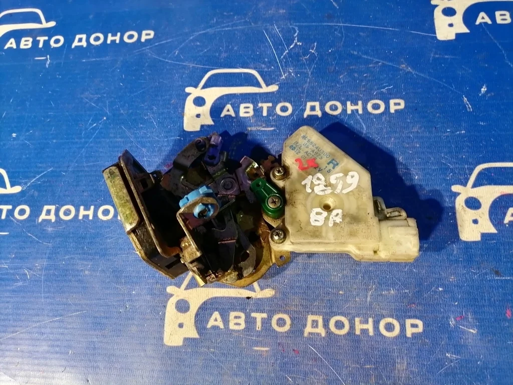 замок двери NISSAN XTRAIL NT30 QR20DE