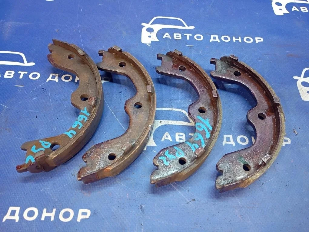колодки ручного тормоза NISSAN TEANA PJ32 -