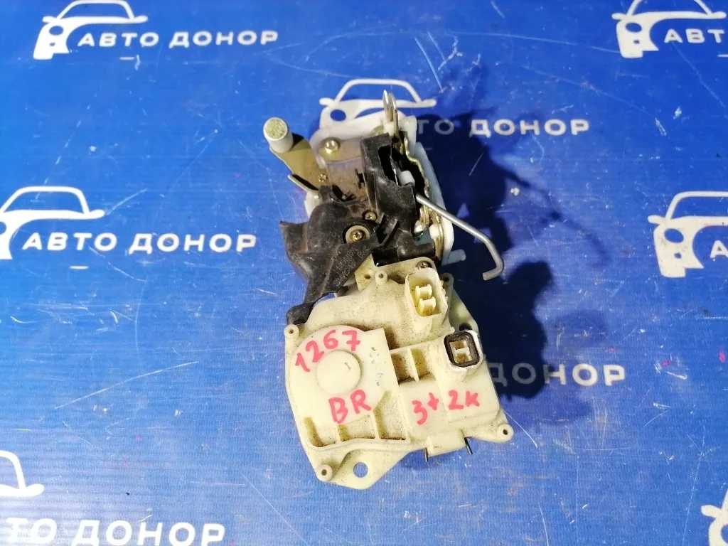 замок двери HONDA MDX YD1 J35A