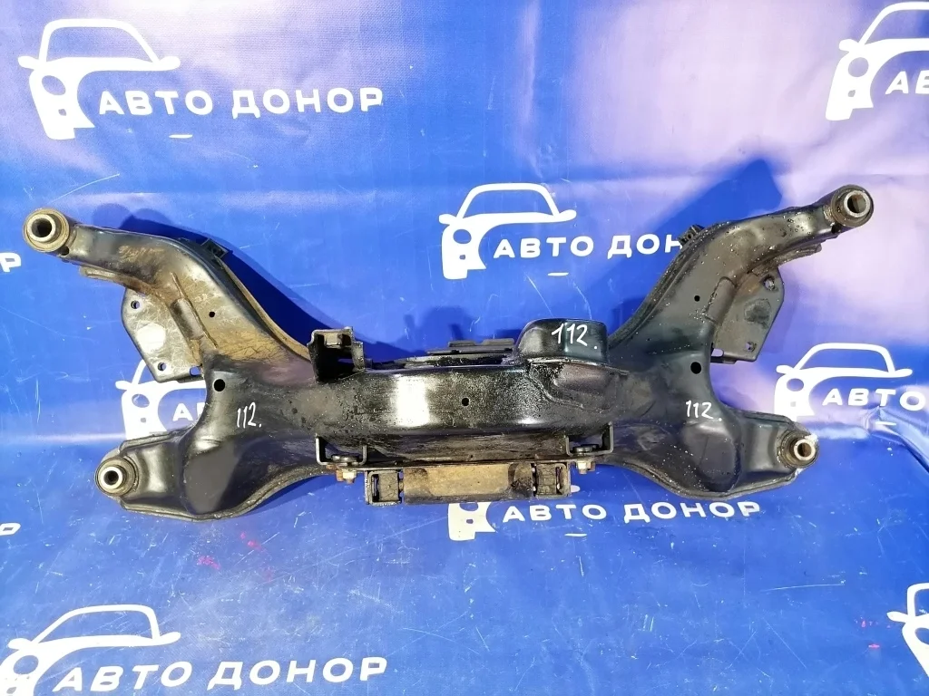 балка под двс NISSAN PRESAGE U30 KA24DE