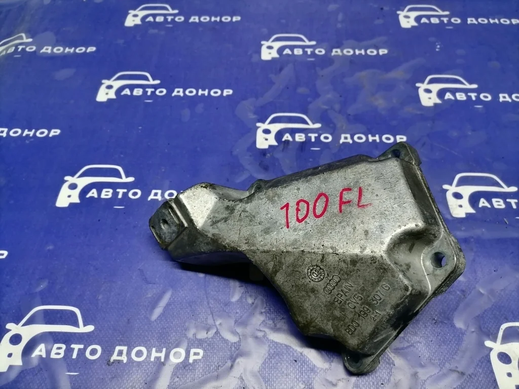 кронштейн опоры двигателя VOLKSWAGEN PASSAT 3B3 AMX, ATQ