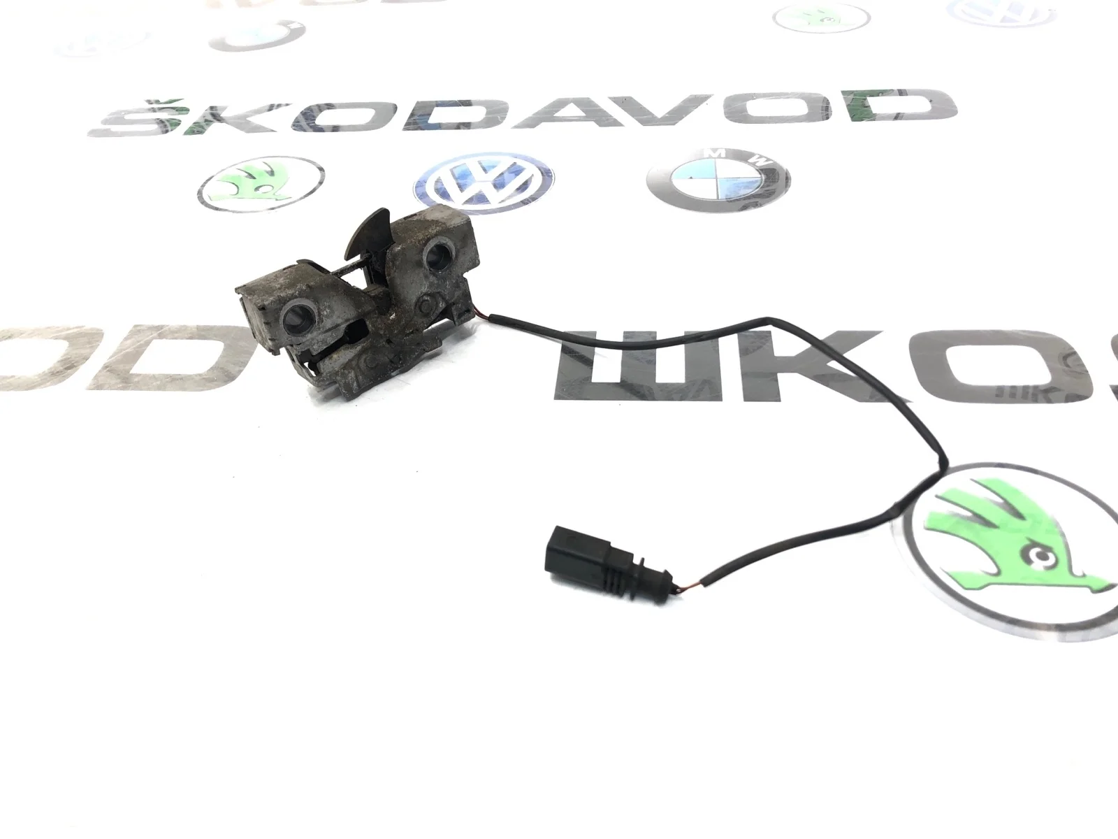 Замок капота Skoda Octavia Rs 2014 5E0823509B A7 (5E)