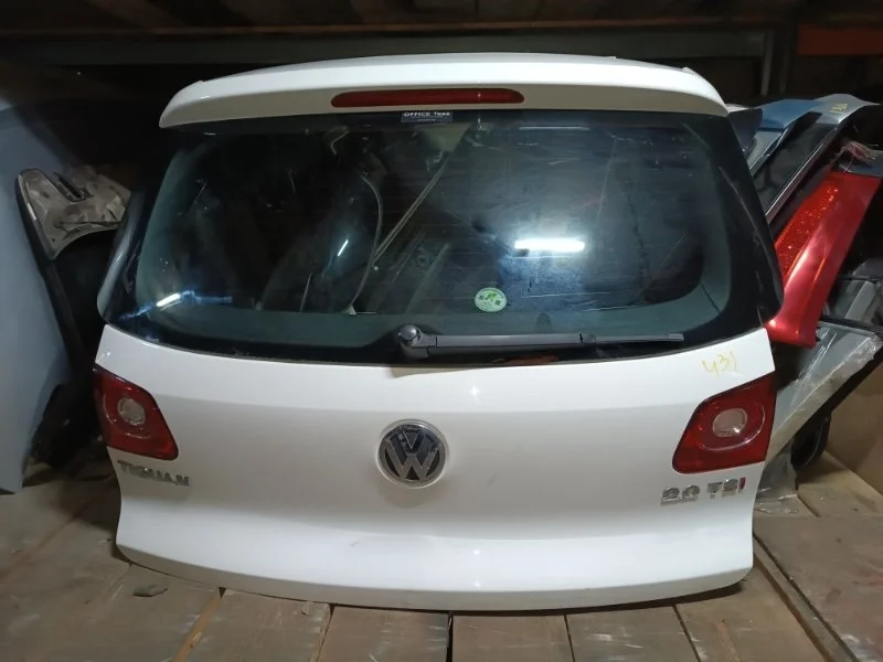 Крышка багажника Volkswagen Tiguan 2009 5N1