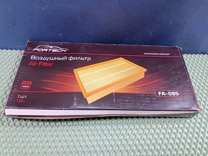 Фильтр воздушный двигателя Volkswagen Polo 2008 FA085