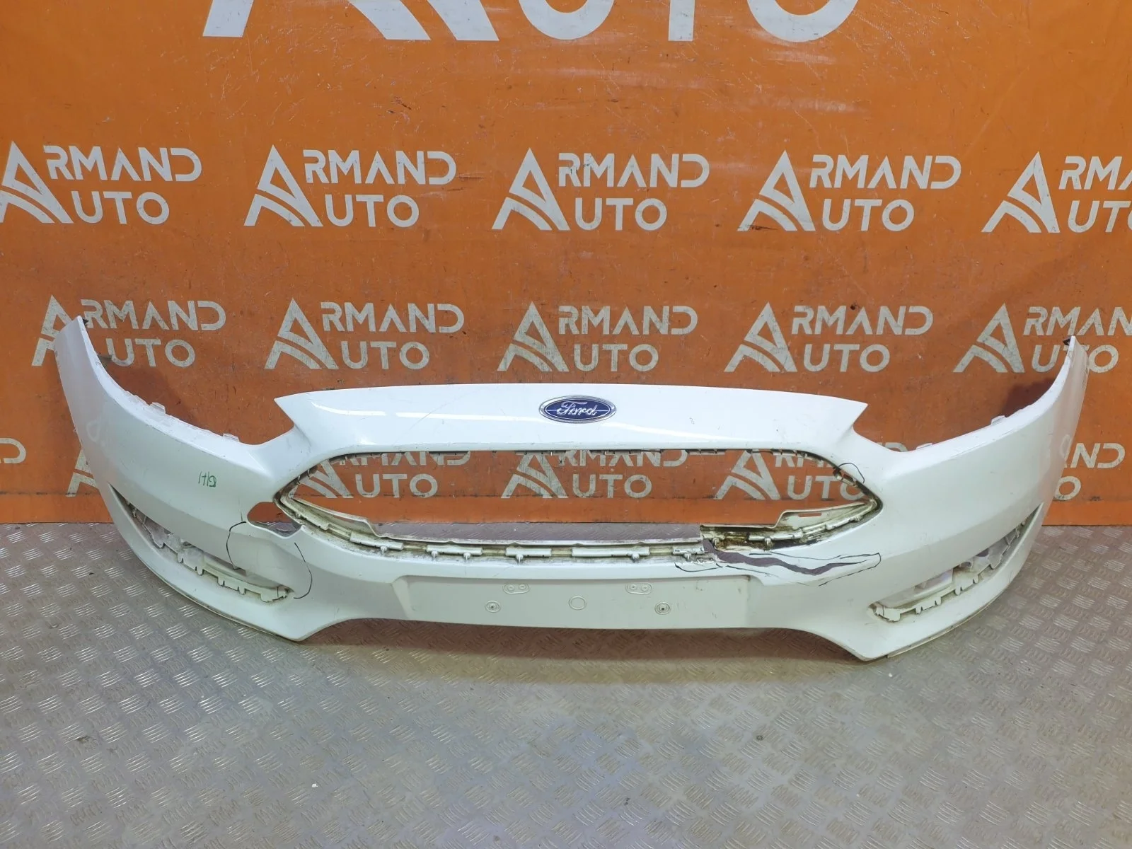 Бампер Ford Focus 2014-2019 3