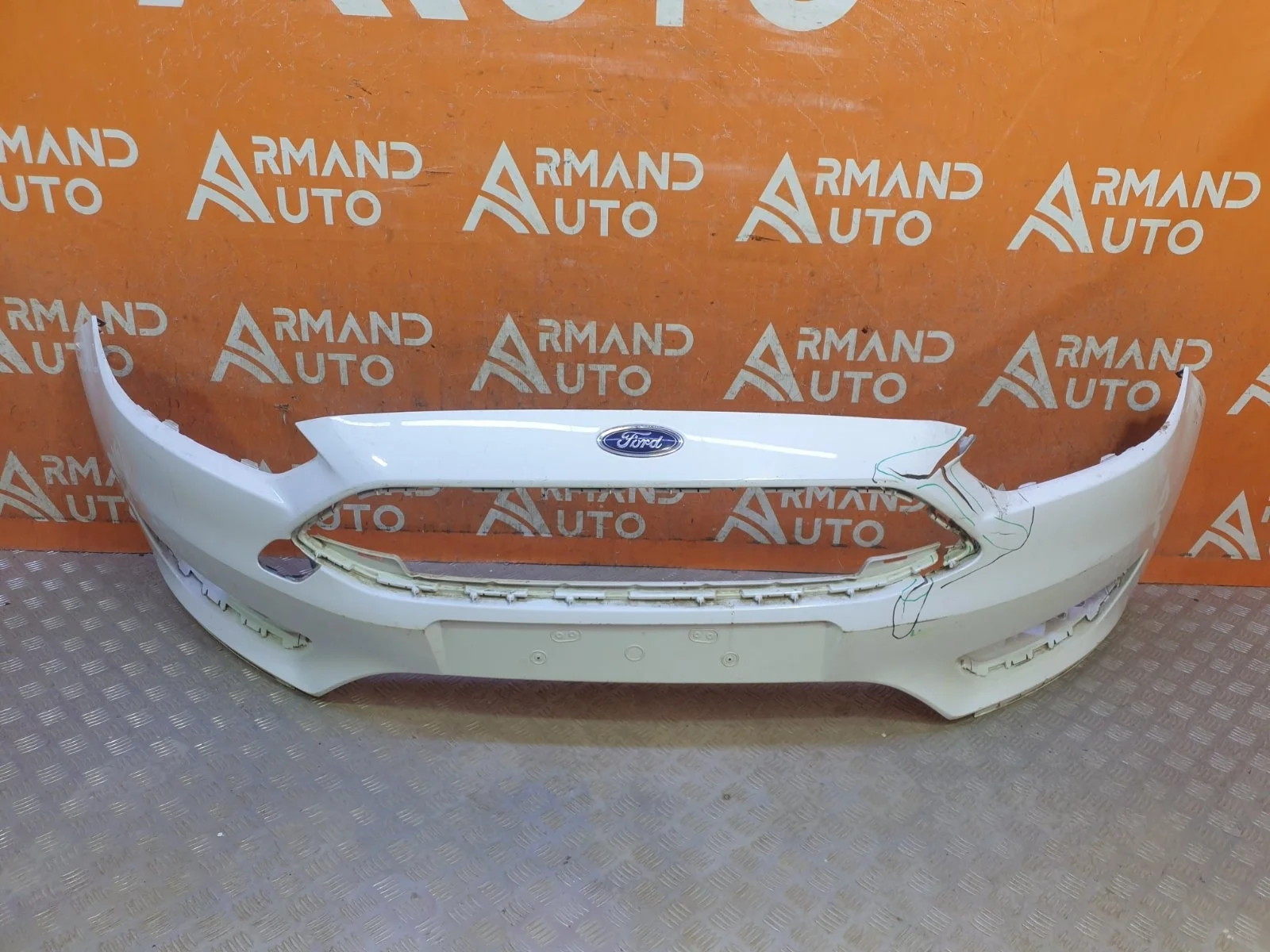 Бампер Ford Focus 2014-2019 3
