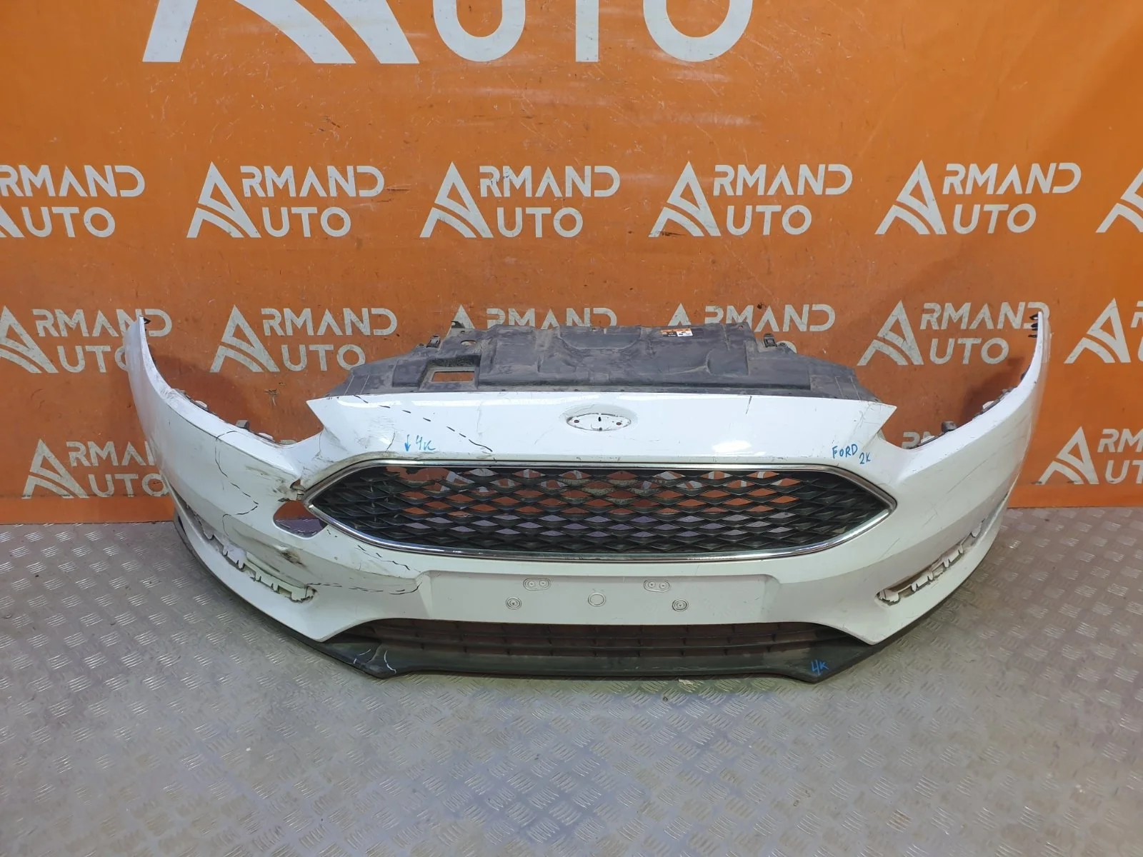 Бампер Ford Focus 2014-2019 3