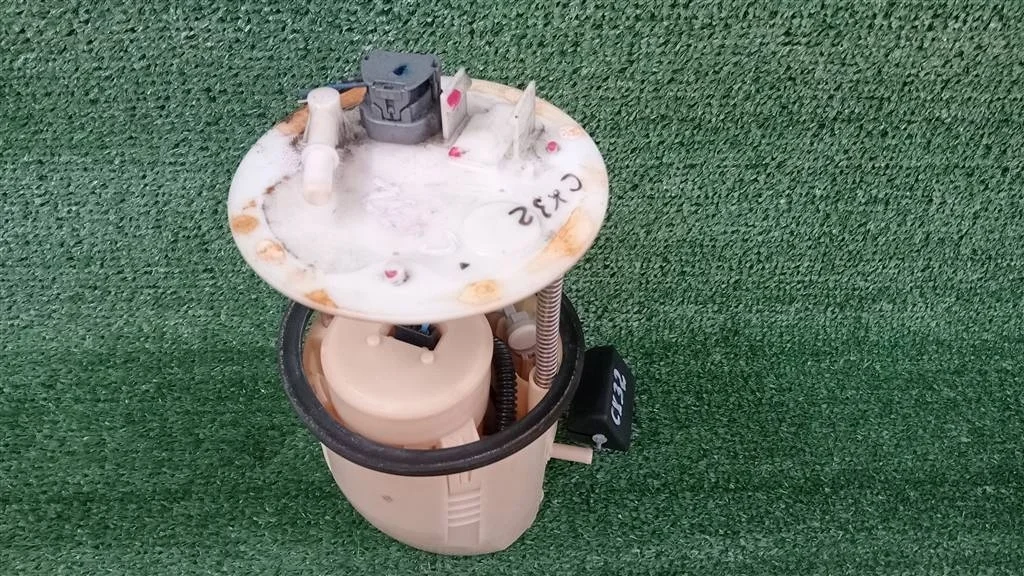 Б.у. насос топливный MITSUBISHI LANCER CX3A MITSUBISHI LANCER CX3A