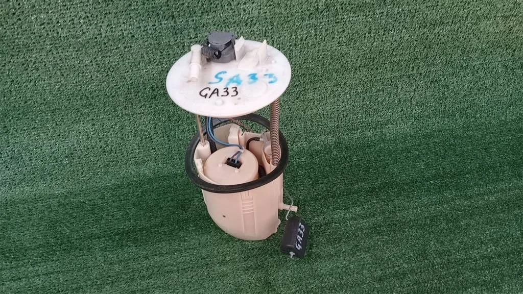 Б.у. насос топливный MITSUBISHI ASX GA3W MITSUBISHI ASX GA3W