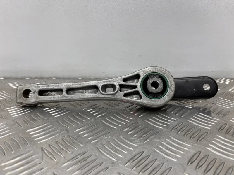 Подушка акпп Volkswagen Tiguan NF