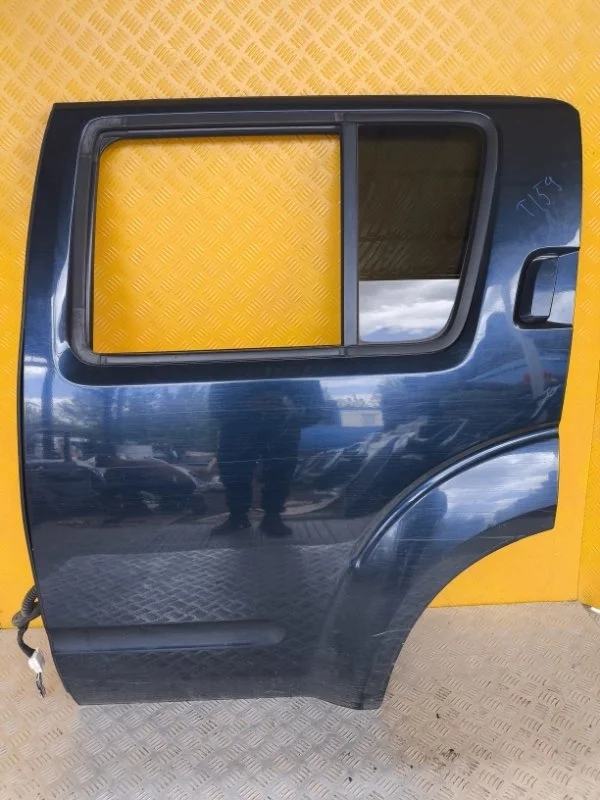 Дверь задняя левая Nissan Pathfinder (R51M) 2004-2013 2006 Внедорожник