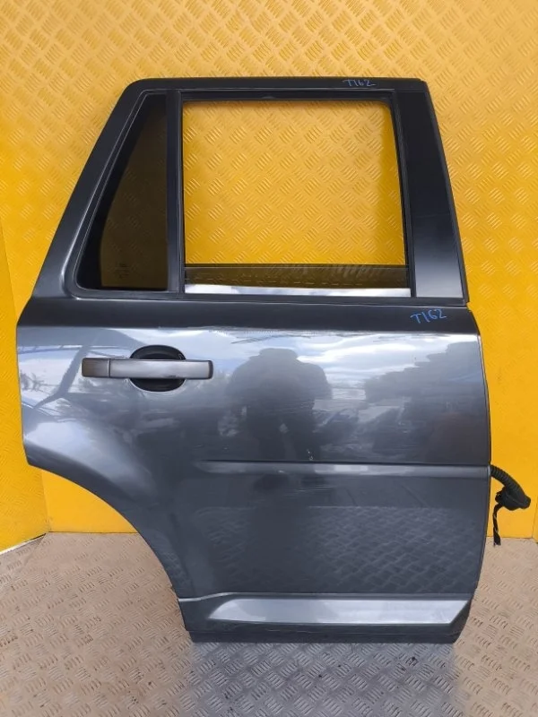 Дверь задняя правая Land Rover Freelander II (2006-2014) 2011
