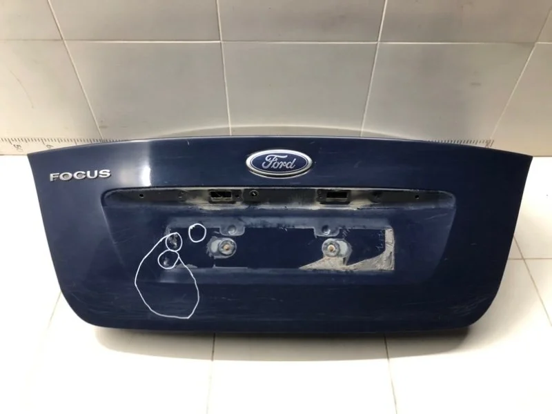 Крышка багажника Ford Focus 2 СЕДАН ASDA 1.4