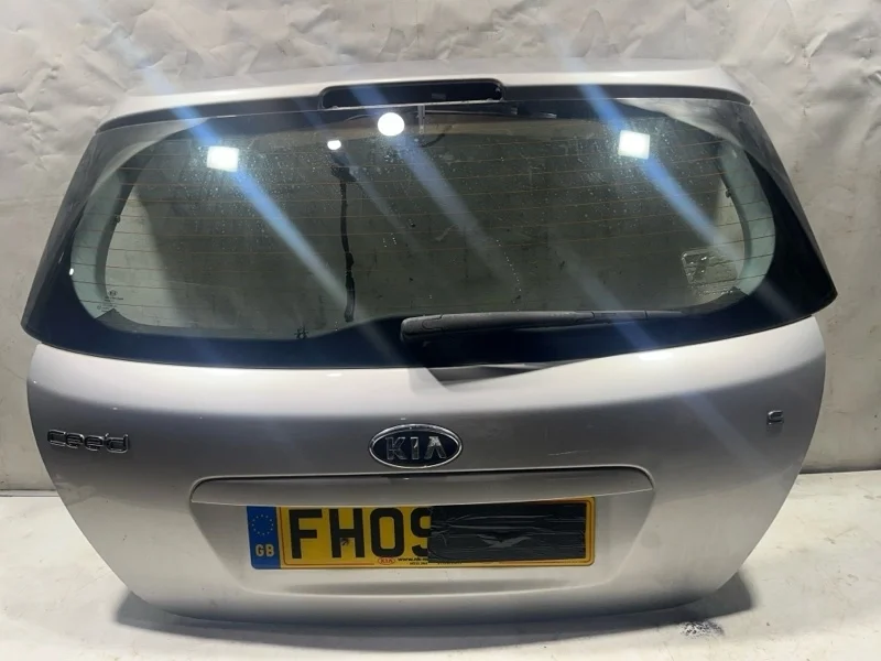 Крышка багажника Kia Ceed 1 2009