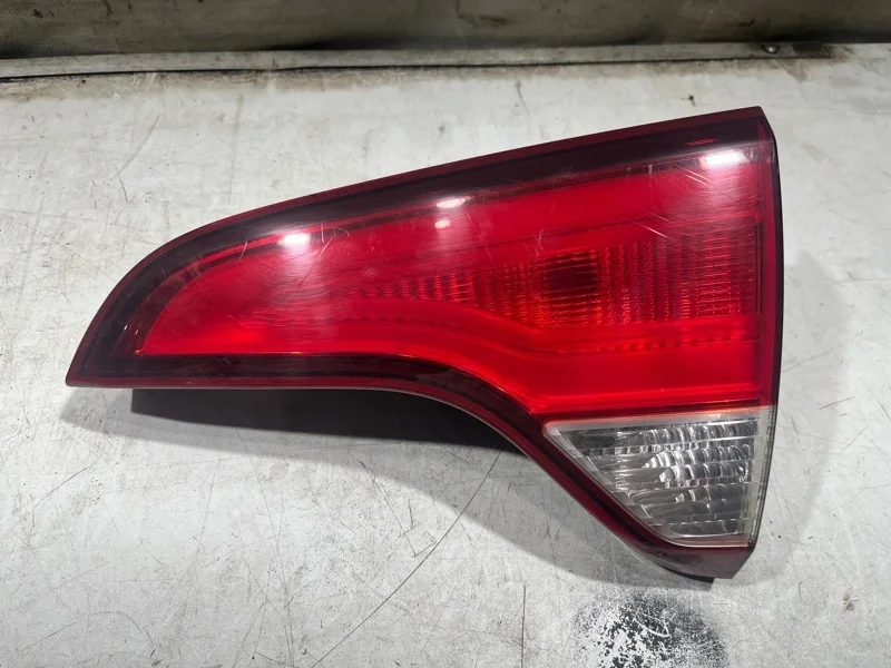 Фонарь заднего хода задний правый Kia Sorento 2
