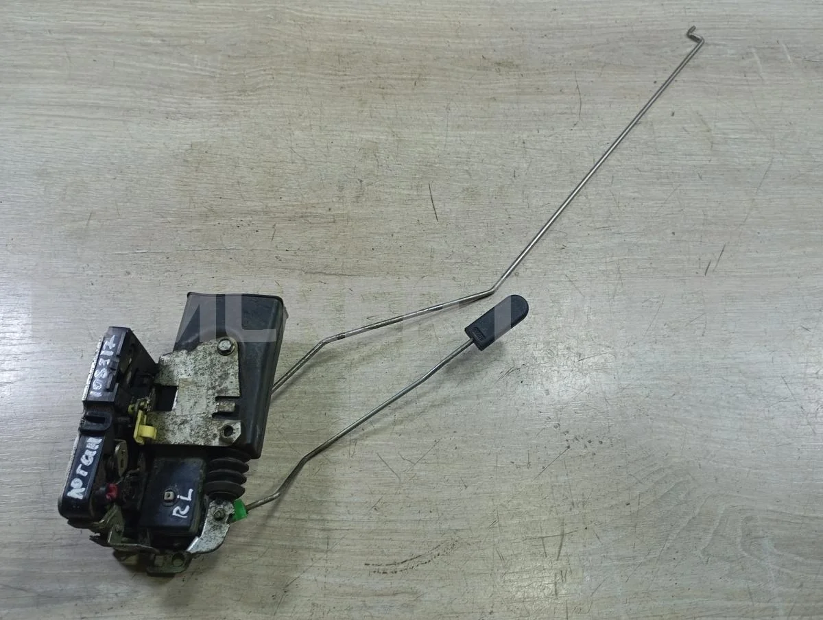 Замок водительской двери Рено Логан 1  LS0G/LS12