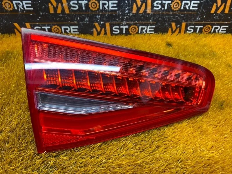 Фонарь крышки багажника Audi A4 2014 B8/8K
