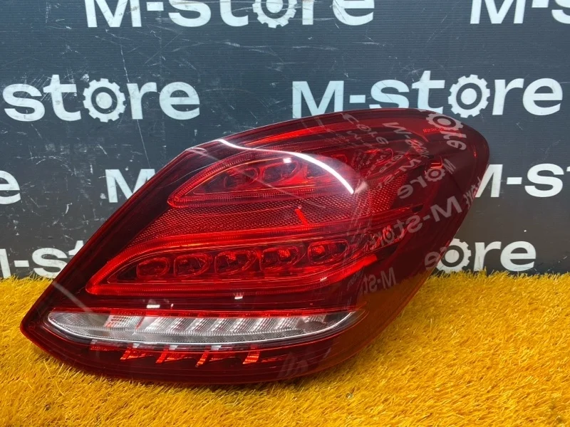 Фонарь задний Mercedes-Benz -Class 2014 W205