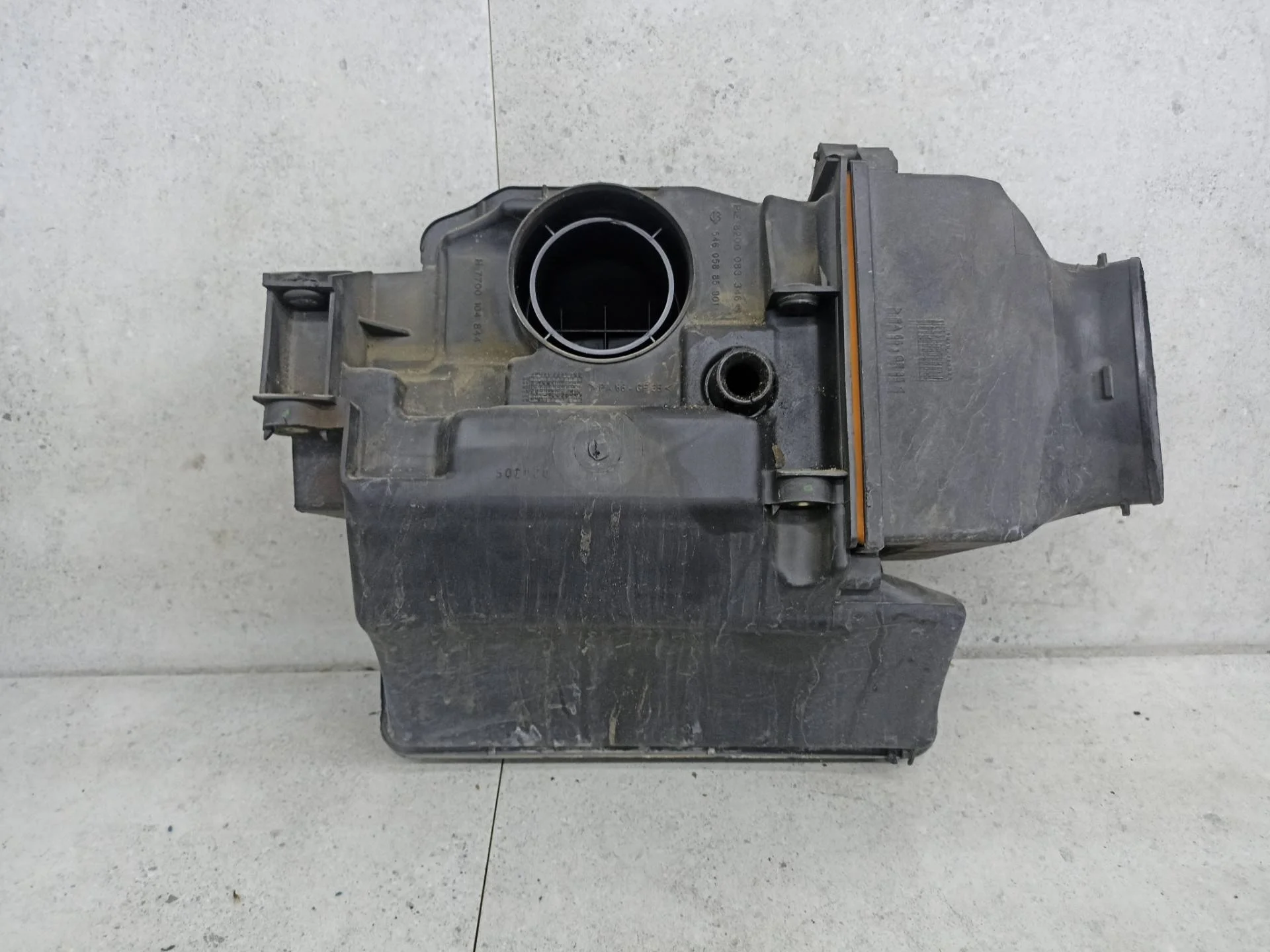 Корпус воздушногo фильтра Nissan Almera G15 2015