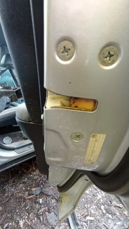 Замок двери задний правый Acura Mdx 2001-2006