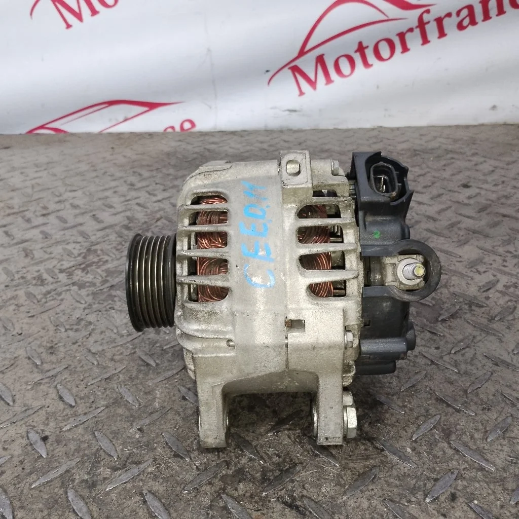 Генератор KIA Ceed