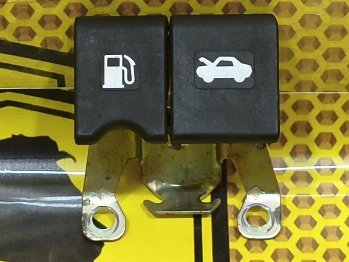 Ручка открывания капота Nissan Qashqai 2011 J10