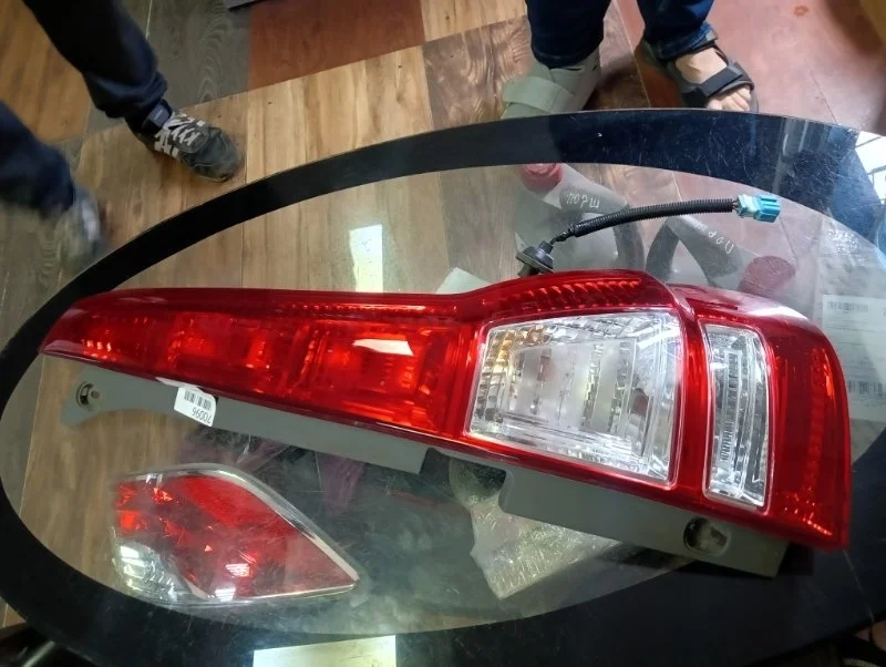 Фонарь Honda CR-V 3 2007-2012