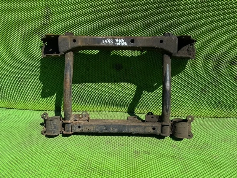 Подрамник Mercedes W163 A1633300142, передний