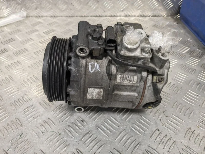 Компрессор кондиционера Mercedes C W203 646.963