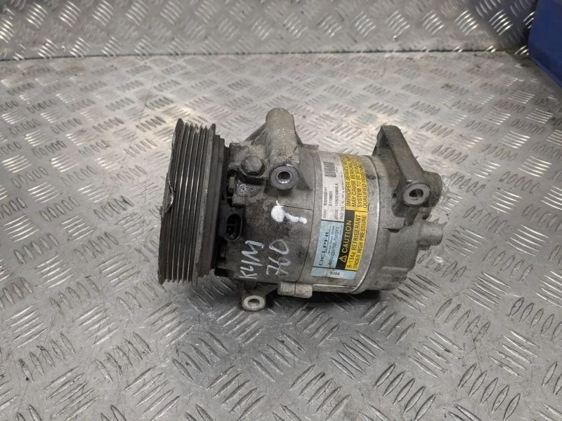 Компрессор кондиционера Renault Megane 2 K4M 760