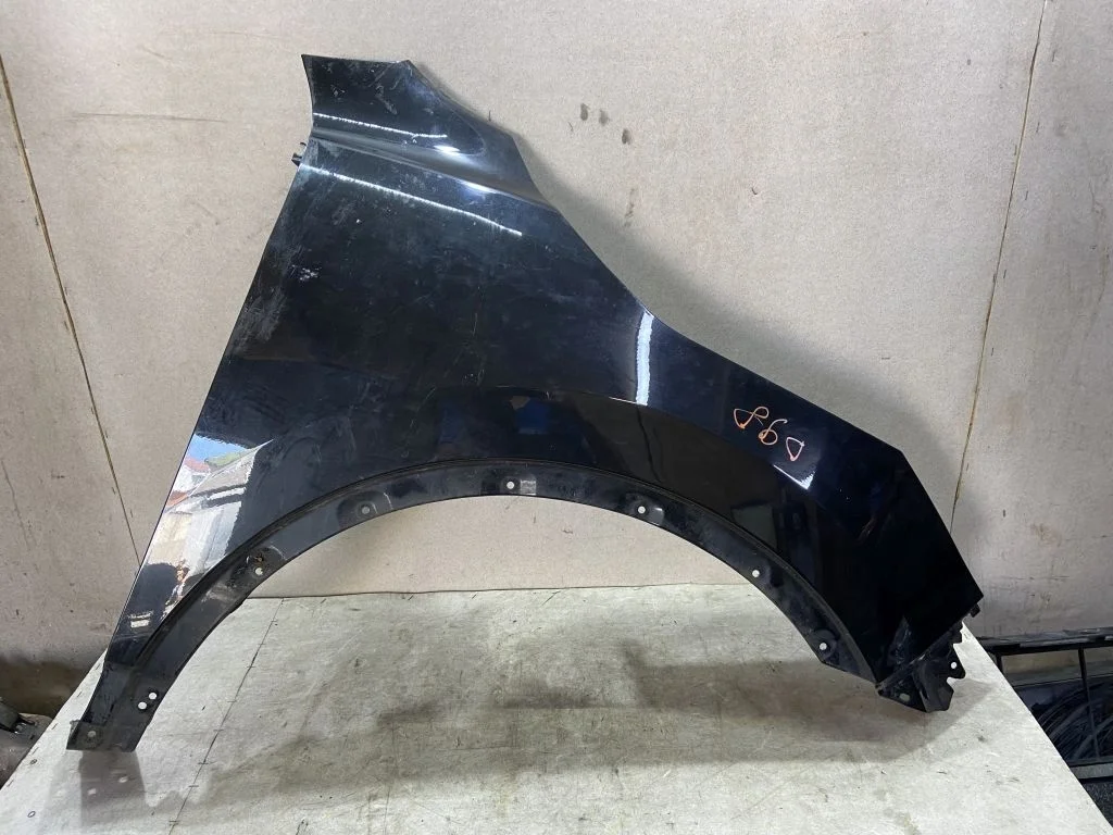 Крыло правое переднее Nissan Qashqai J11 Кашкай