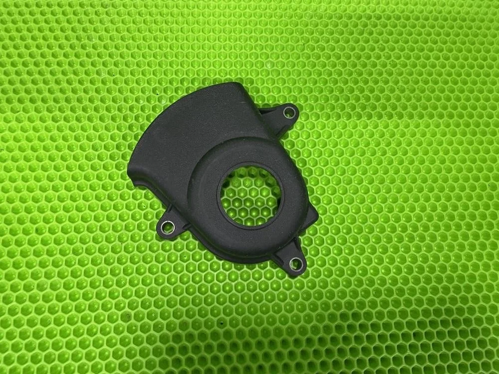 Кожух ремня ГРМ нижний Ford Focus 2 2005-2011